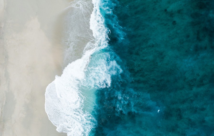 Wellen und Meer